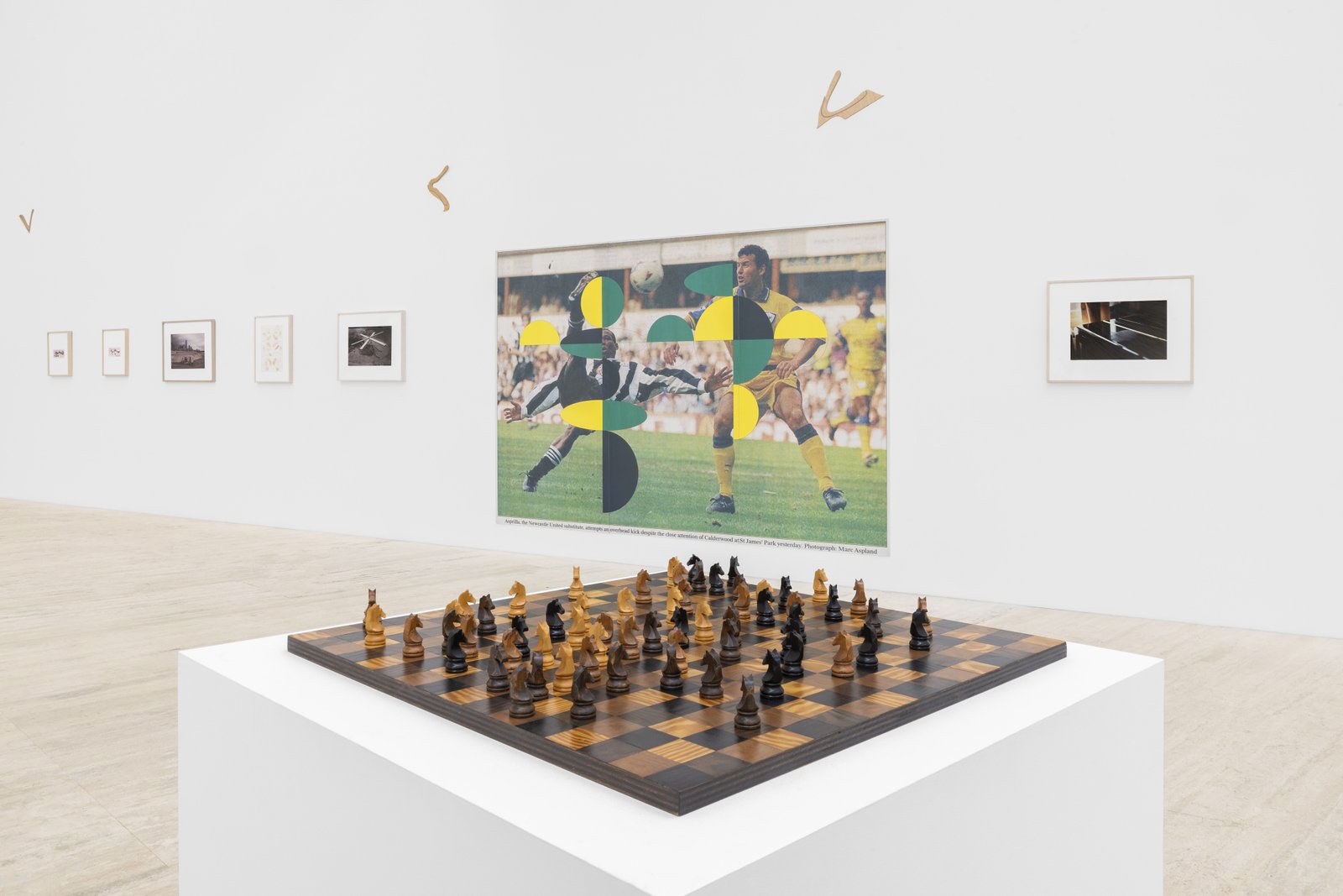 Installation view of the exhibition Gabriel Orozco: Politécnico Nacional. Museo Jumex, 2025. Photo: Gerardo Landa & Eduardo López (GLR Estudio).