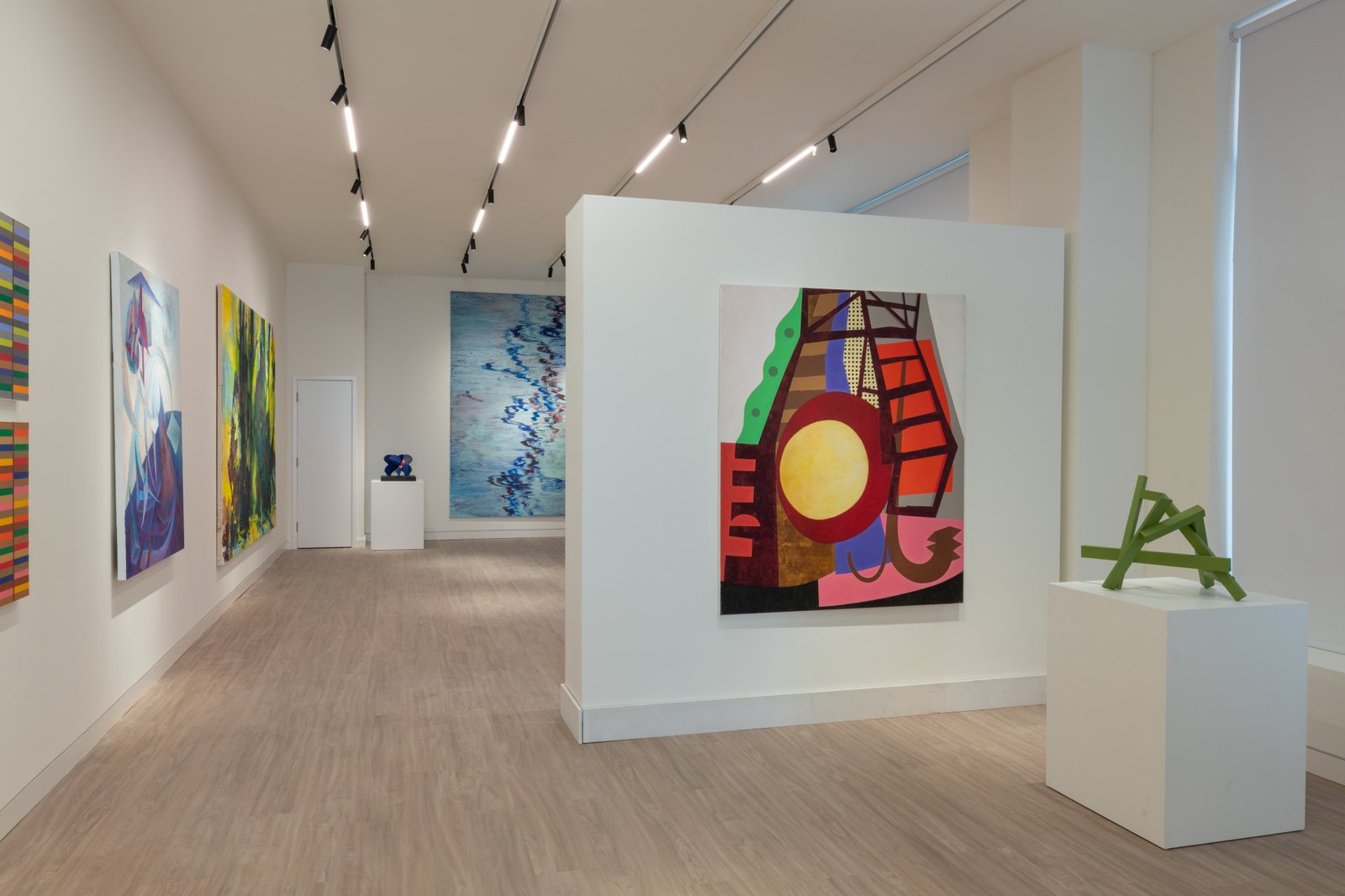 Veduta dell'installazione, Upsilon Gallery, Londra, per gentile concessione di Upsilon Gallery