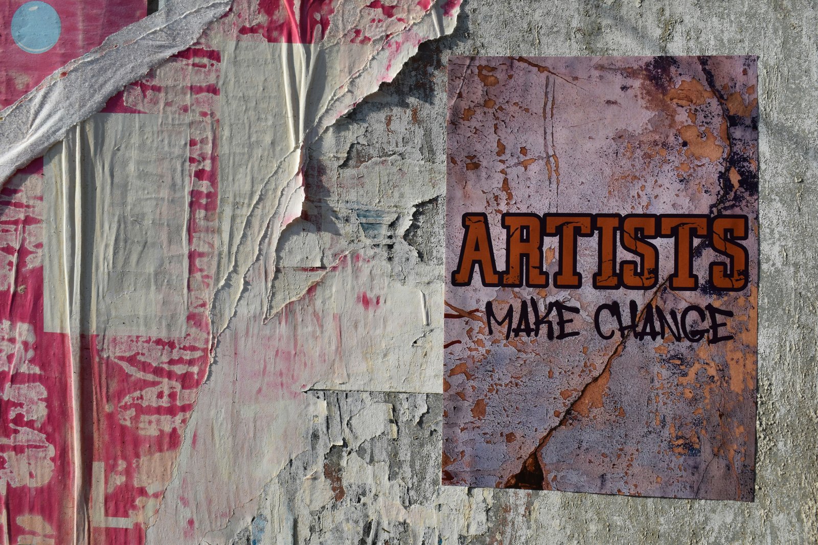 The Crisis of Contemporary Art: How the Lack of Opportunities Becomes a Real Chance for Emerging Artists cover